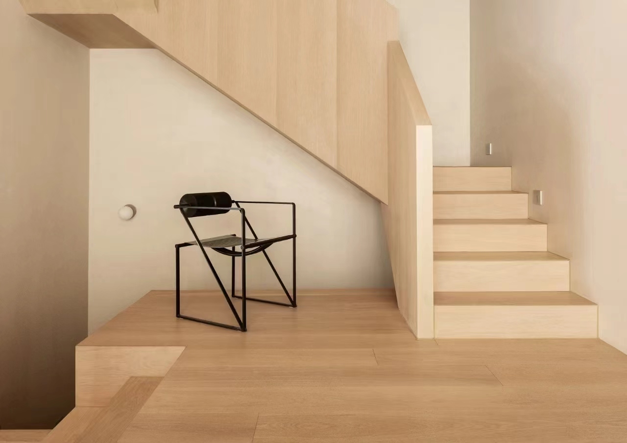 Ningbo Staircase Case
